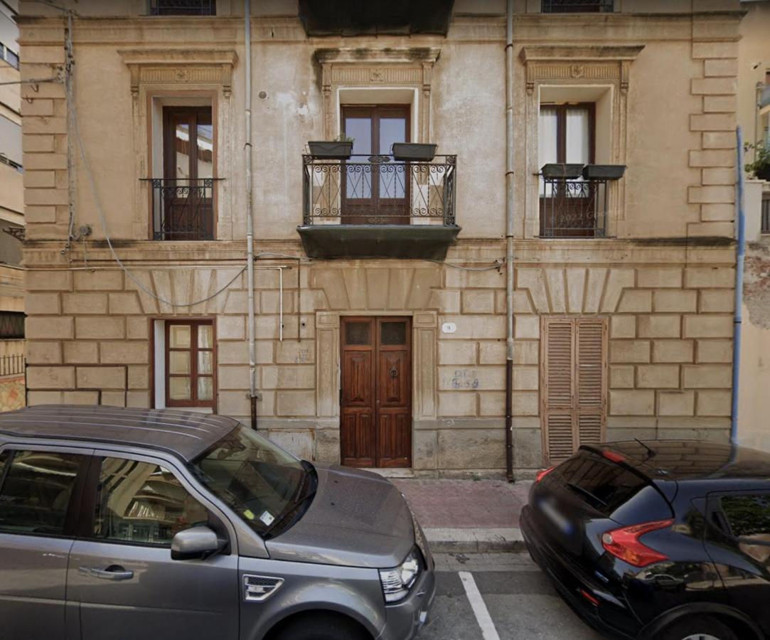 Ni Ni Apartments تْشيفالو المظهر الخارجي الصورة
