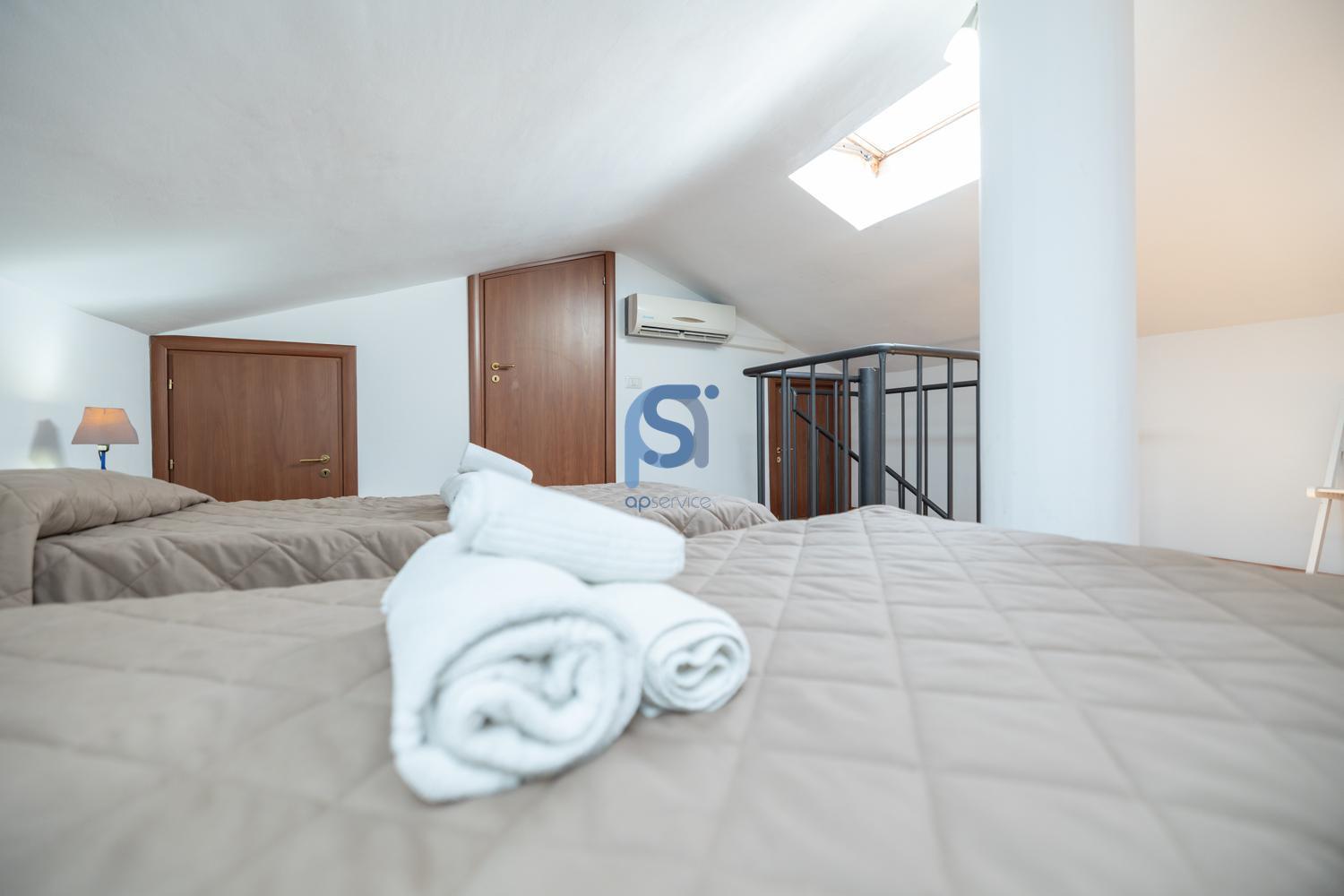 Ni Ni Apartments تْشيفالو المظهر الخارجي الصورة
