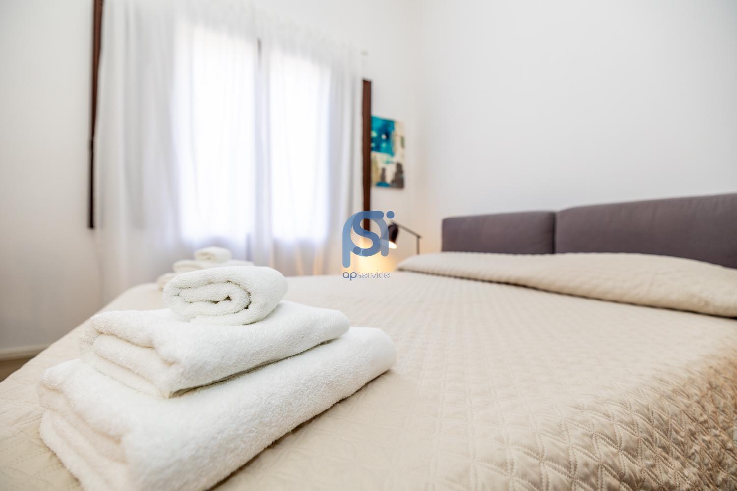 Ni Ni Apartments تْشيفالو المظهر الخارجي الصورة